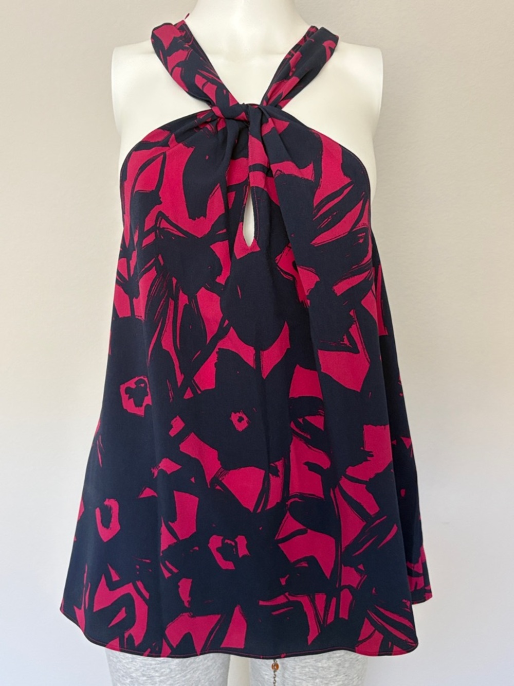 $50 NWT Banana Republic Women’s Halter Tie-Neck Tank Top in Fuchsia Floral